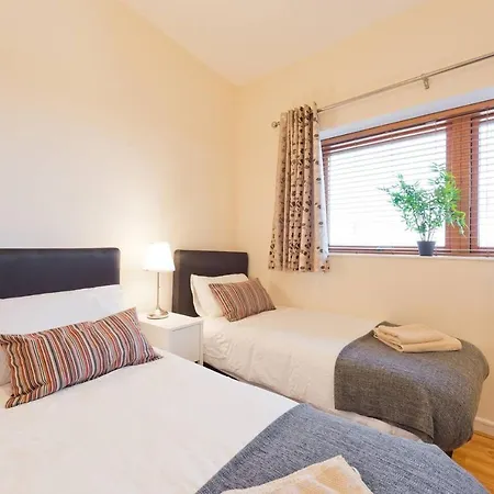 شقة Stunning 3-bed In 1 دبلن